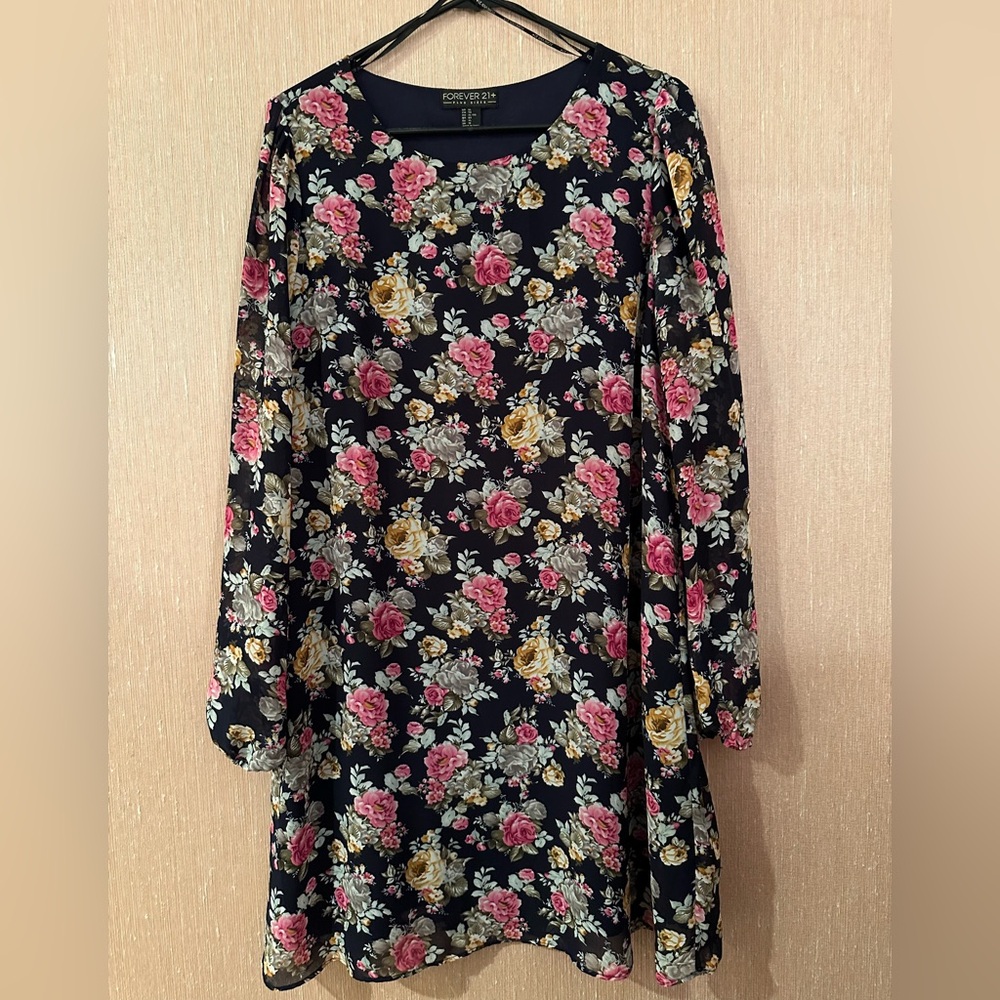 Floral long sleeve dress